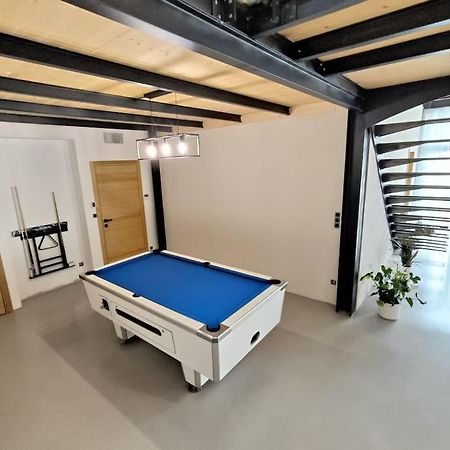 Вілла Industrial Luxury Nimes & Arles Бокер Екстер'єр фото